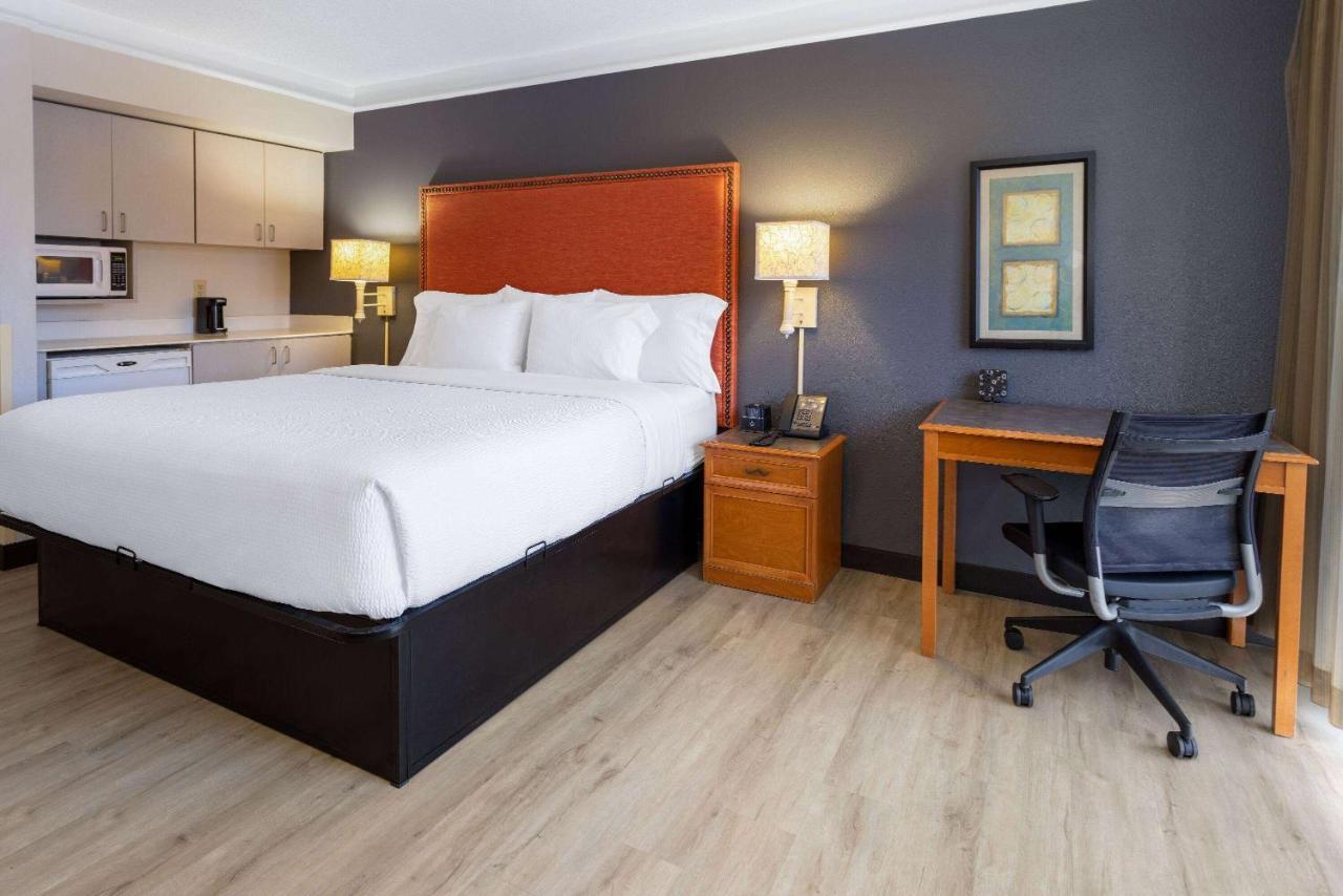 La Quinta Inn & Suites By Wyndham Kingsport Tricities Airport Eksteriør bilde