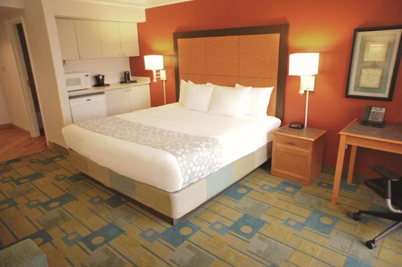 La Quinta Inn & Suites By Wyndham Kingsport Tricities Airport Eksteriør bilde